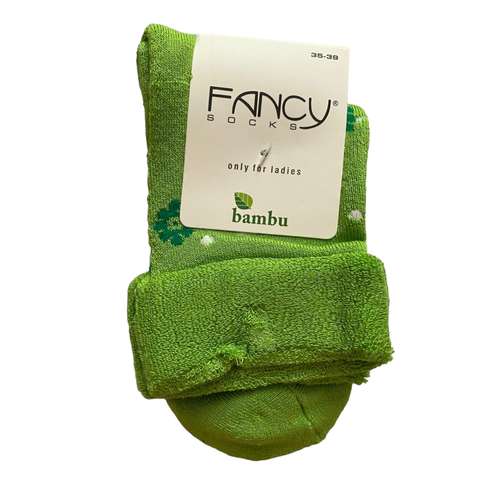 جوراب ساق بلند زنانه فنسی مدل حوله ای بامبو رنگ سبز